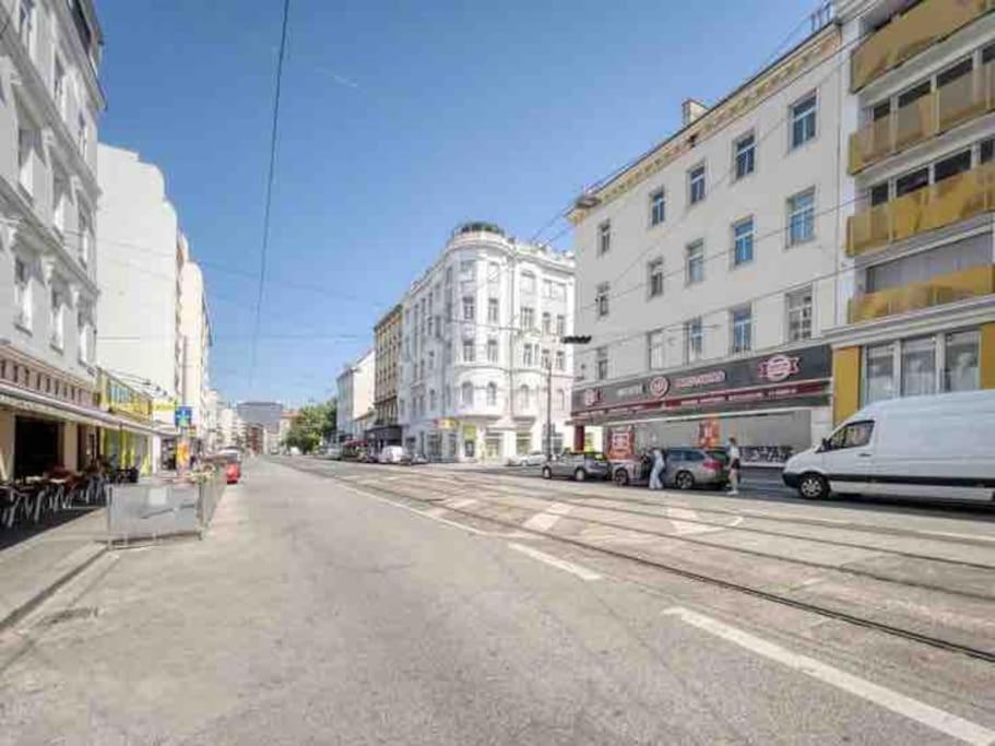 Smart Apt Mit Balkon Am Augarten Park Naehe Zentrum Виена Екстериор снимка